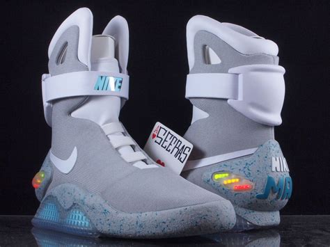 nike mcfly schuhe|marty mcfly mag shoes.